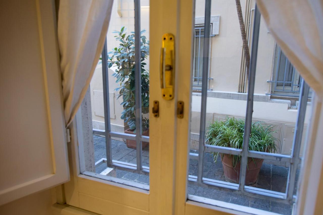 34 Forum Apartment Рим Екстериор снимка